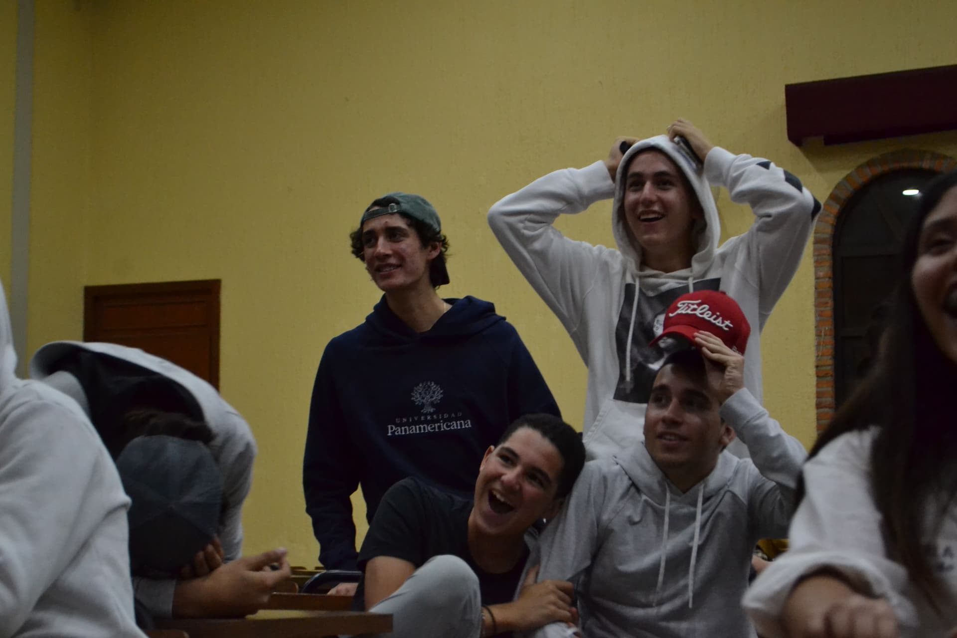 emocion_catolicos_formacion_parresia