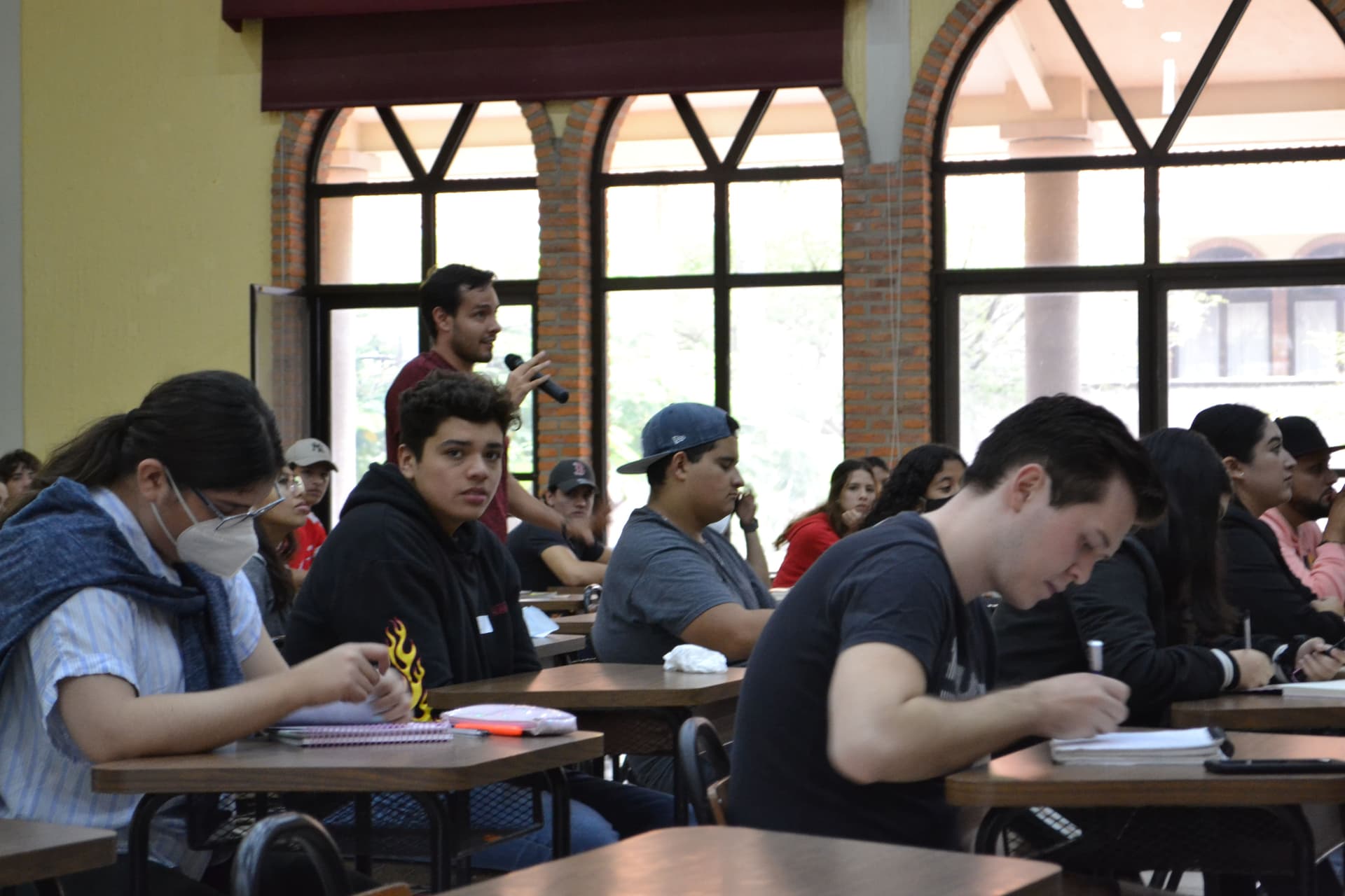 estudio_formacion_catolicos_parresia